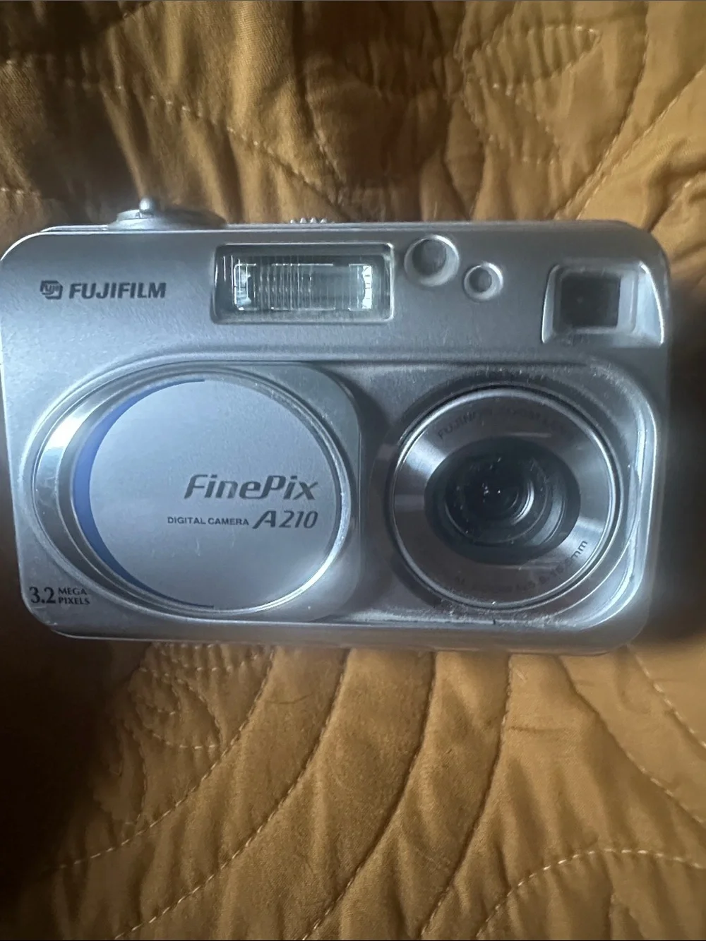 FUJIFILM FinePix A210 Digital Camera 3.2MP Silver Digicam with 256 MB XD Card